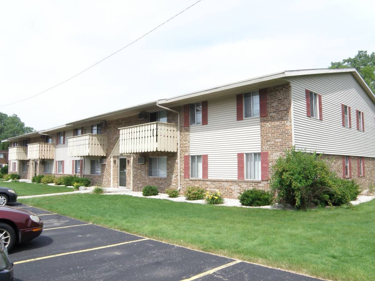 Apartment for rent at 2411 Wilson Court, Appleton, WI 54915