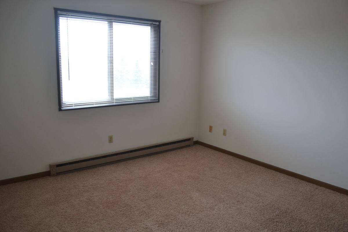 Apartment for rent at 1220 28th Ave S, Moorhead, MN 56560