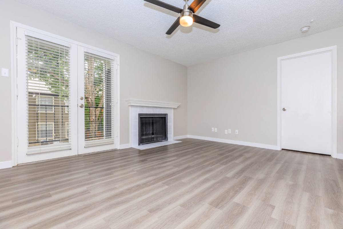 Apartment for rent at 7720 McCallum Blvd, Dallas, TX 75252