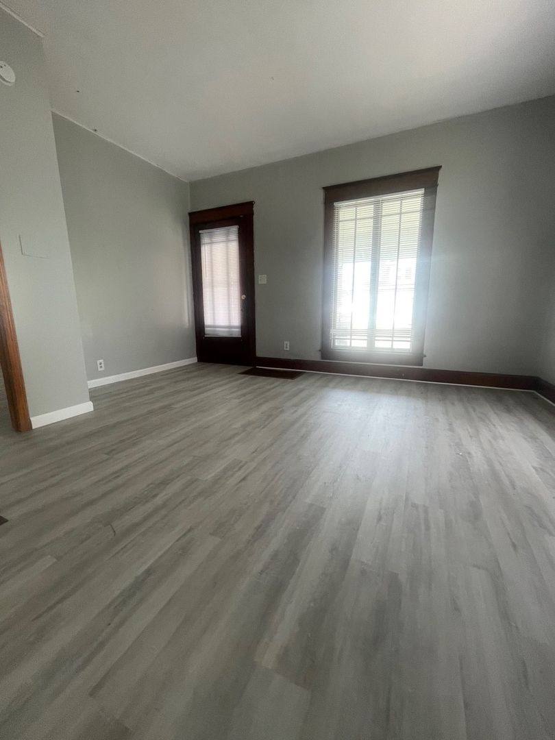 House for rent at 2105 W Jackson St, Muncie, IN 47303