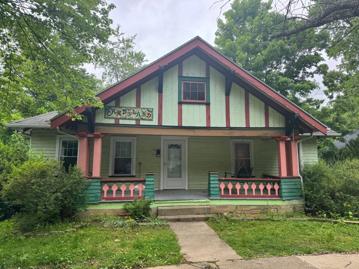 House for rent at 109 E 12th St, Bloomington, IN 47408