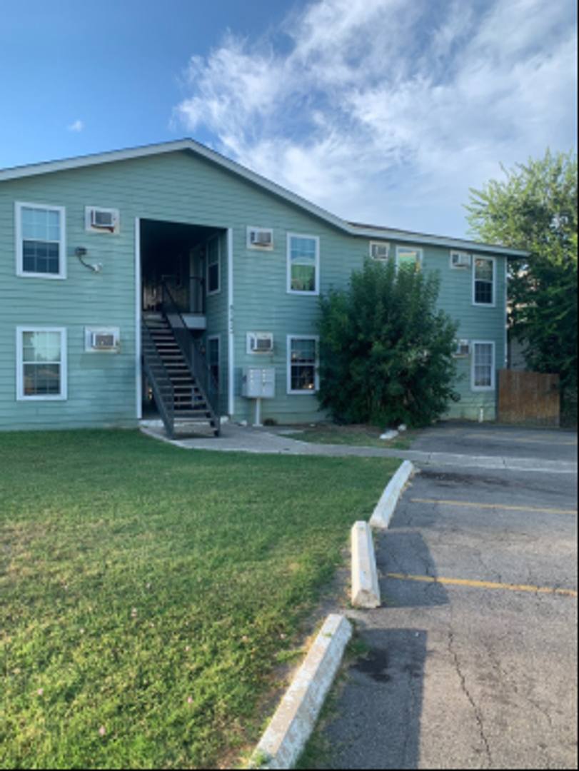 Apartment for rent at 8142 Glen Mont Dr, San Antonio, TX 78239