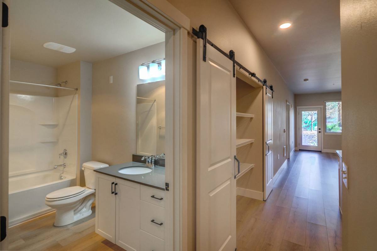 Apartment for rent at 13850 SE 180th St, Renton, WA 98058
