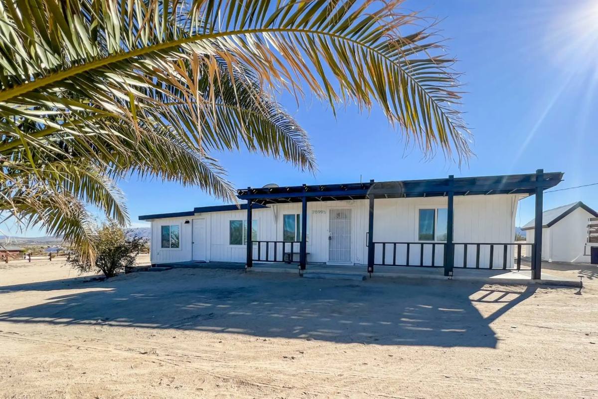 House for rent at 70995 Indian Trail, Twentynine Palms, CA 92277