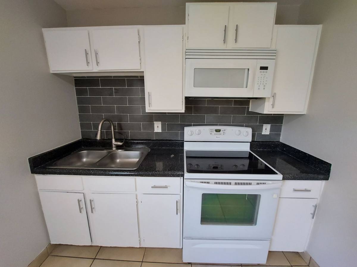 Apartment for rent at 1551 E Christy Dr, Phoenix, AZ 85020