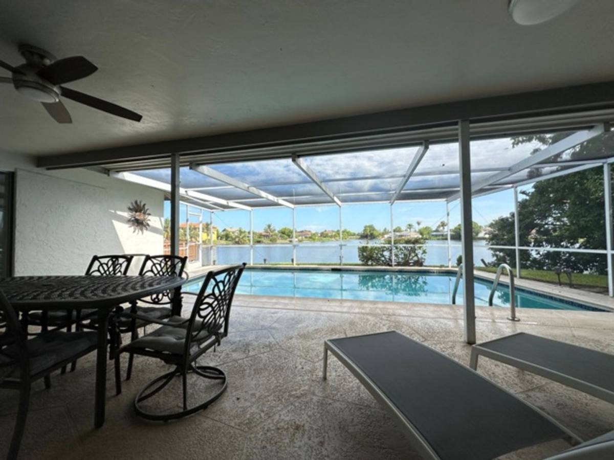 Townhouse for rent at 3065 50th Lane SW, Naples, FL 34116