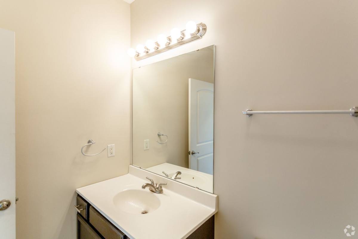 Apartment for rent at 126 Madeline Way, White House, TN 37188