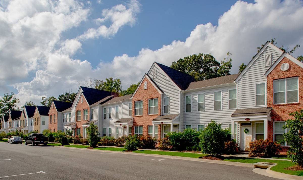 Townhouse for rent at 101 Cheshire St, Yorktown, VA 23692