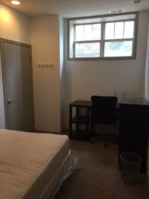 Apartment for rent at 305 E John St, Champaign, IL 61820