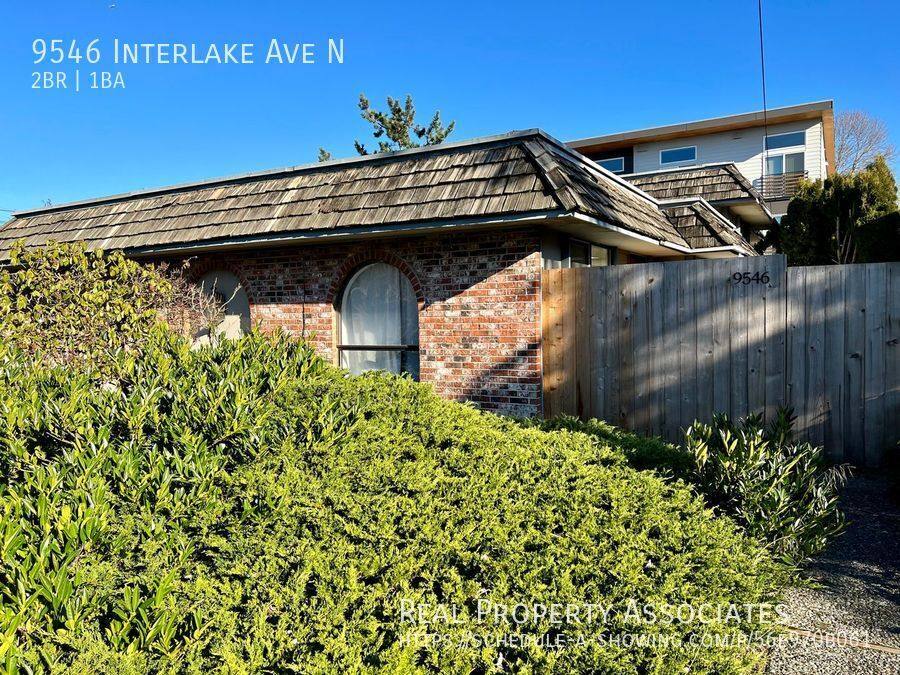 Apartment for rent at 9546 Interlake Ave N, Seattle, WA 98103