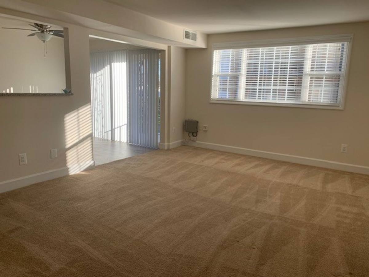 Apartment for rent at 5301 Randolph Rd, Rockville, MD 20852