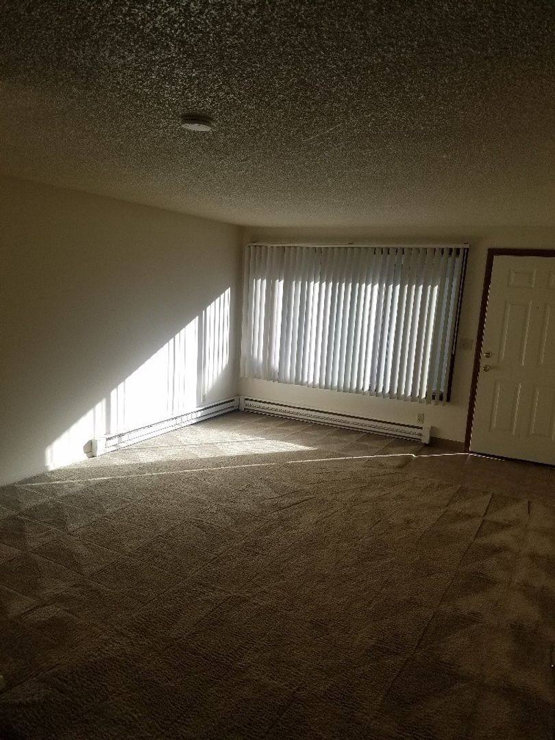 Apartment for rent at 101-129 Salem Heights Ave S, Salem, OR 97302