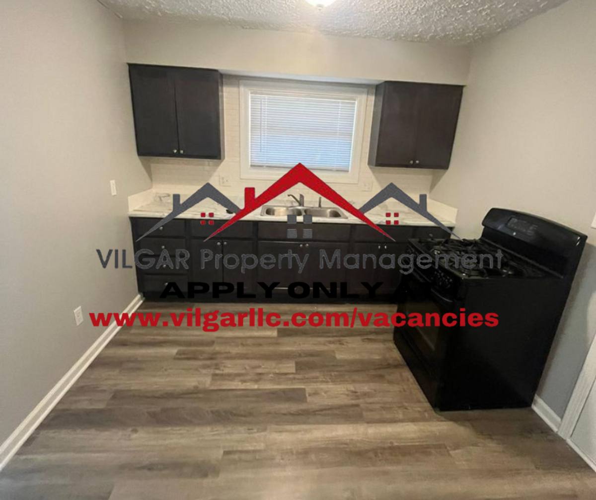 Townhouse for rent at 1106 -1108 Penny Lane, Chesterton, IN 46304