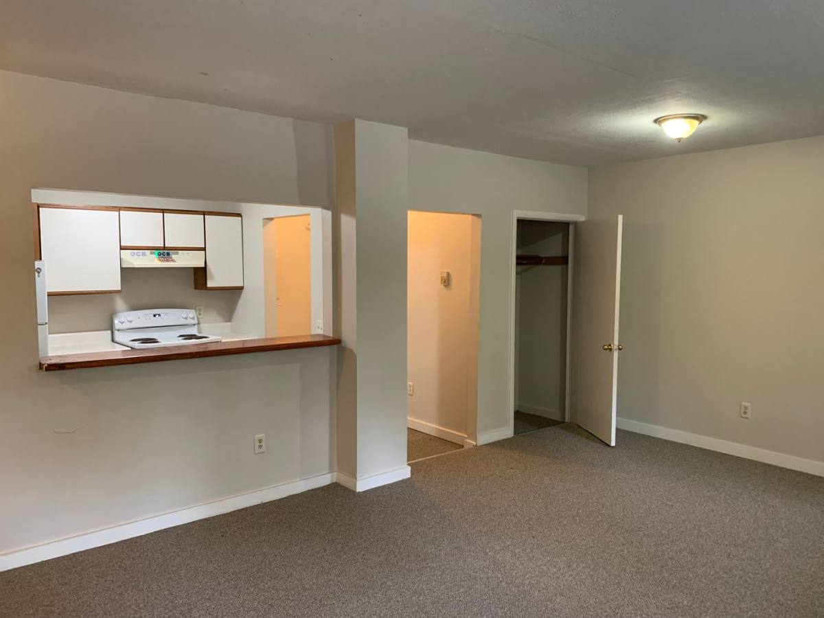 Apartment for rent at 340 W St, Pittsfield, MA 01201