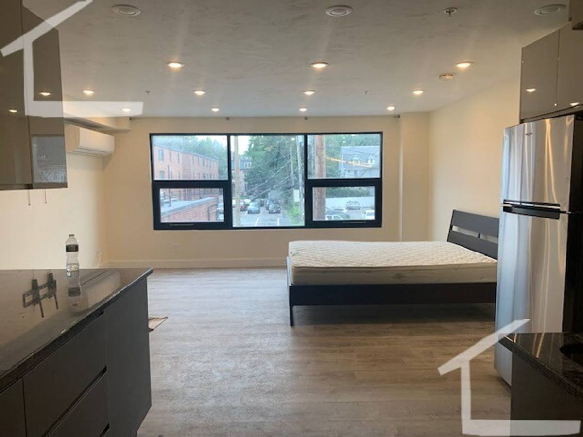 Apartment for rent at 1028 Commonwealth Ave #206E, Brookline, MA 02446