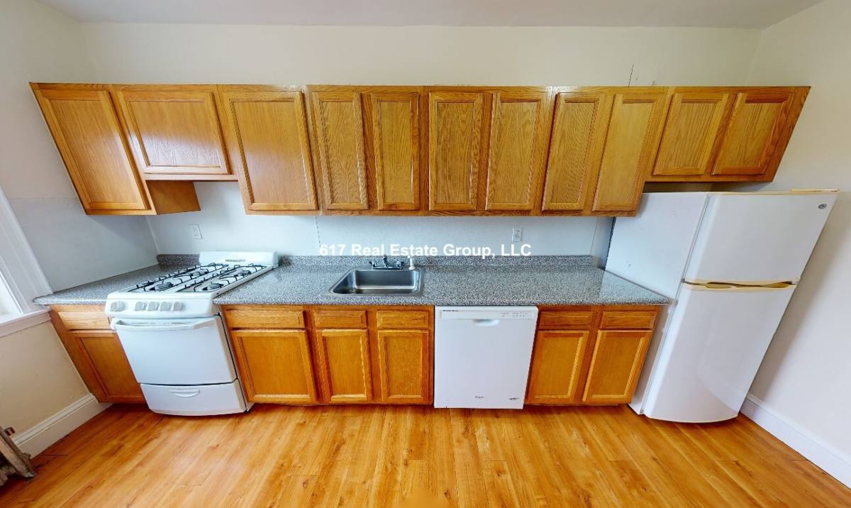 Apartment for rent at 2045 Commonwealth Ave #4O7, Brighton, MA 02135