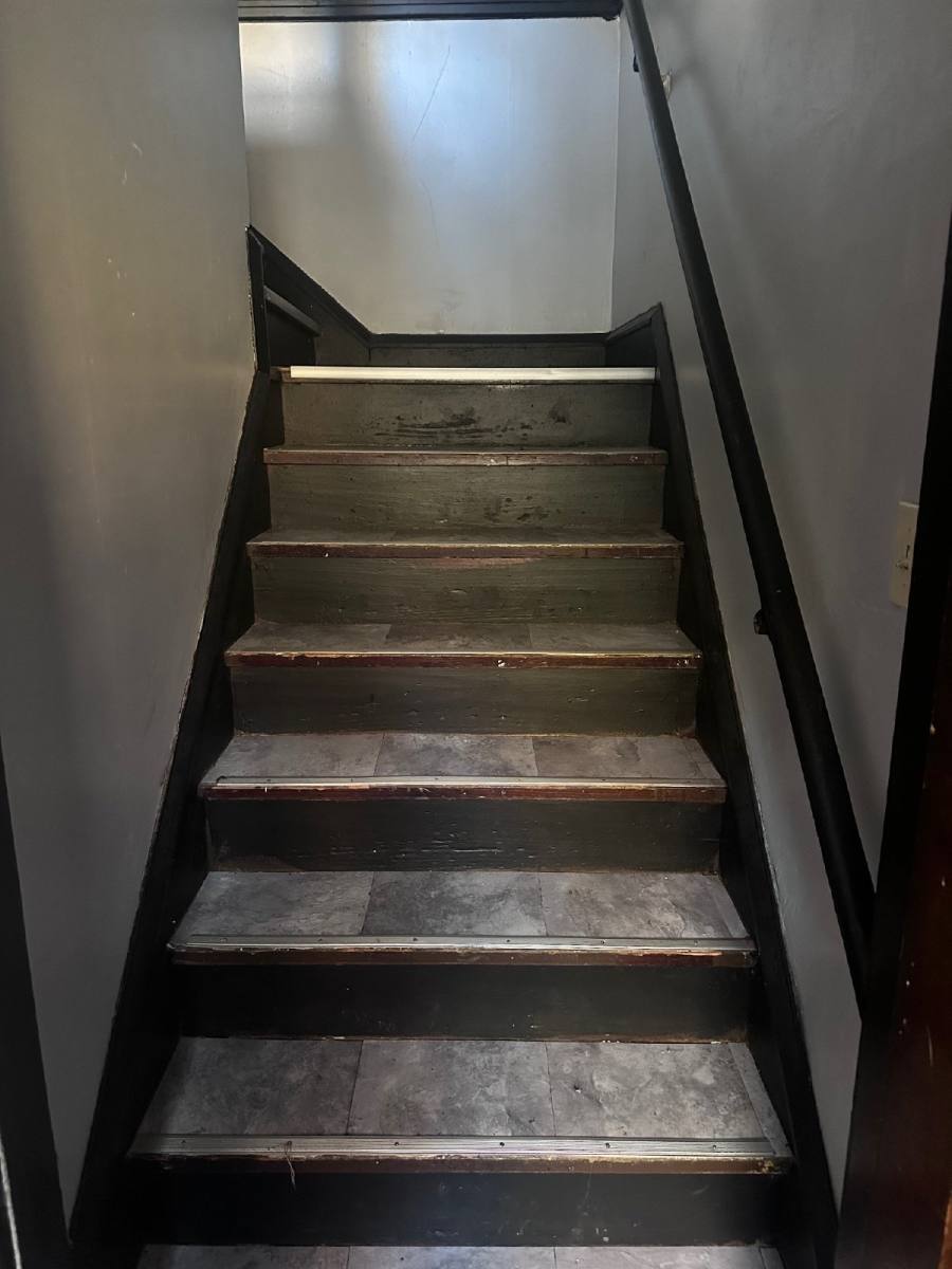 Townhouse for rent at 1717 Compton Rd, Cleveland, OH 44118
