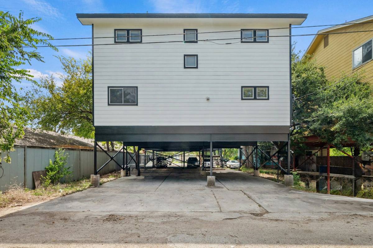House for rent at 3412-B Speedway, Austin, TX 78705