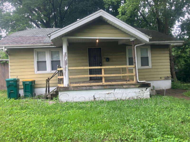 House for rent at 1130 N Dunham St, Decatur, IL 62522
