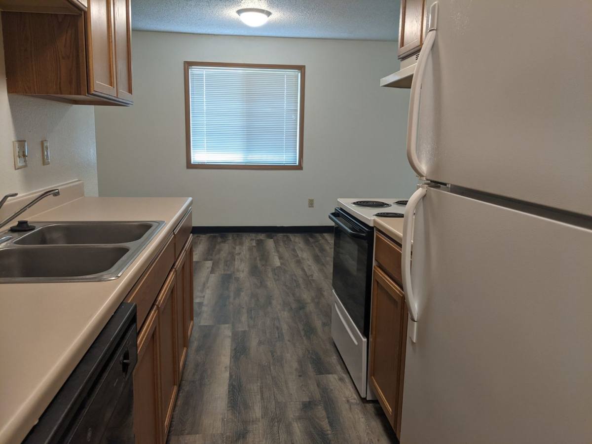 Apartment for rent at 206 Garfield St SE, Warroad, MN 56763
