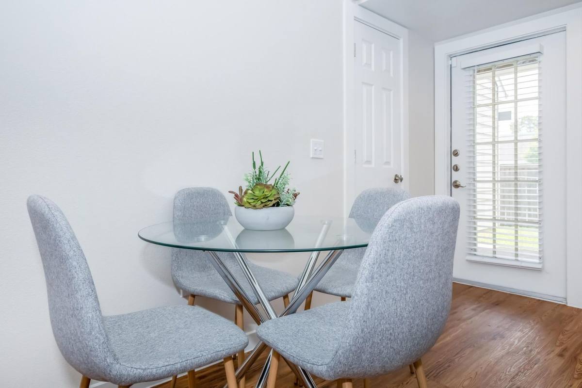 Townhouse for rent at 9950 Town Park Dr, Houston, TX 77036
