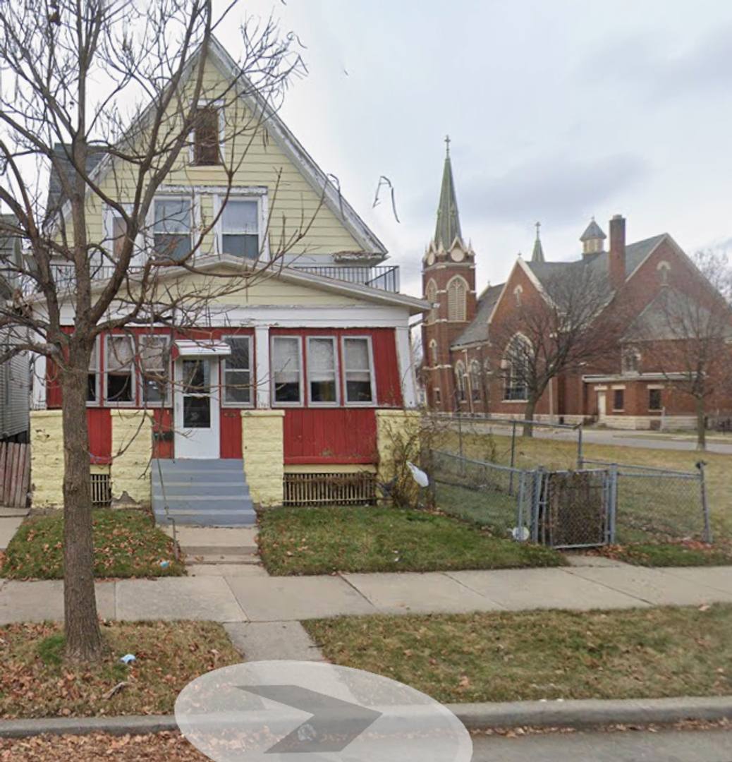 Apartment for rent at 2769-69A N 22nd St, Milwaukee, WI 53206