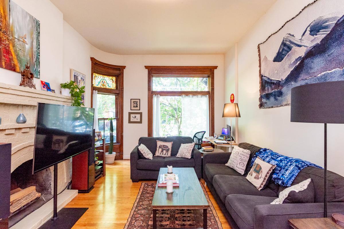 Apartment for rent at 1427 N Hoyne #1, Chicago, IL 60622
