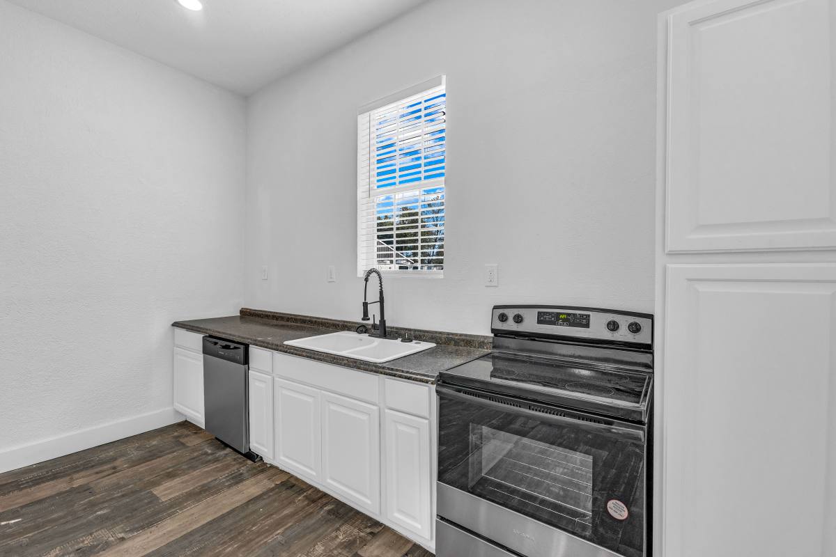 House for rent at 1905 Crockett St, Orange, TX 77630