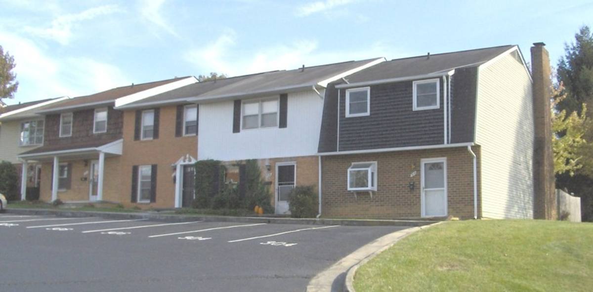 Townhouse for rent at 307 Fairfax Rd, Blacksburg, VA 24060