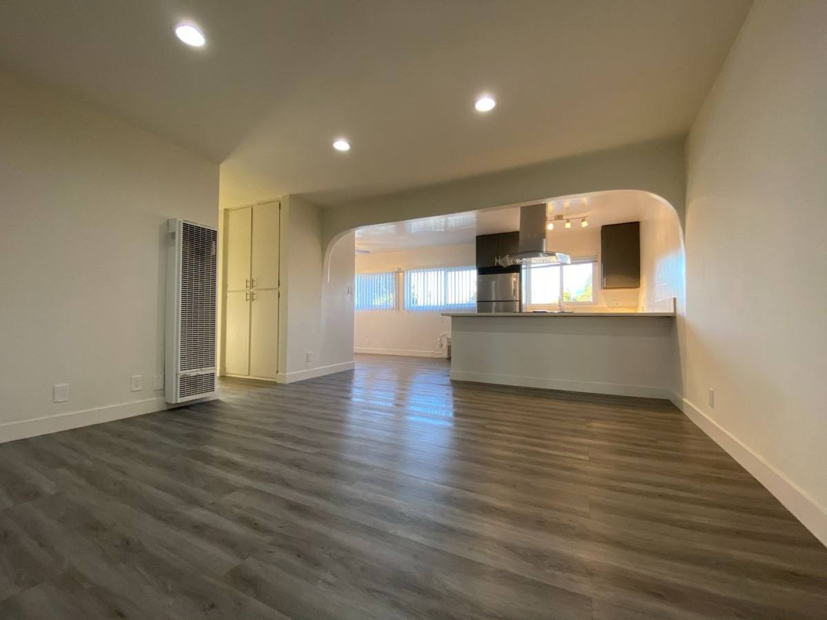 Apartment for rent at 4000 Sequoia St, Los Angeles, CA 90039