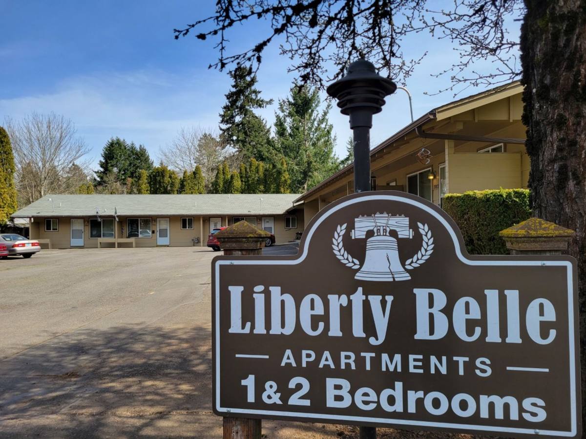 Apartment for rent at 3960-3980 Liberty Rd S, Salem, OR 97302