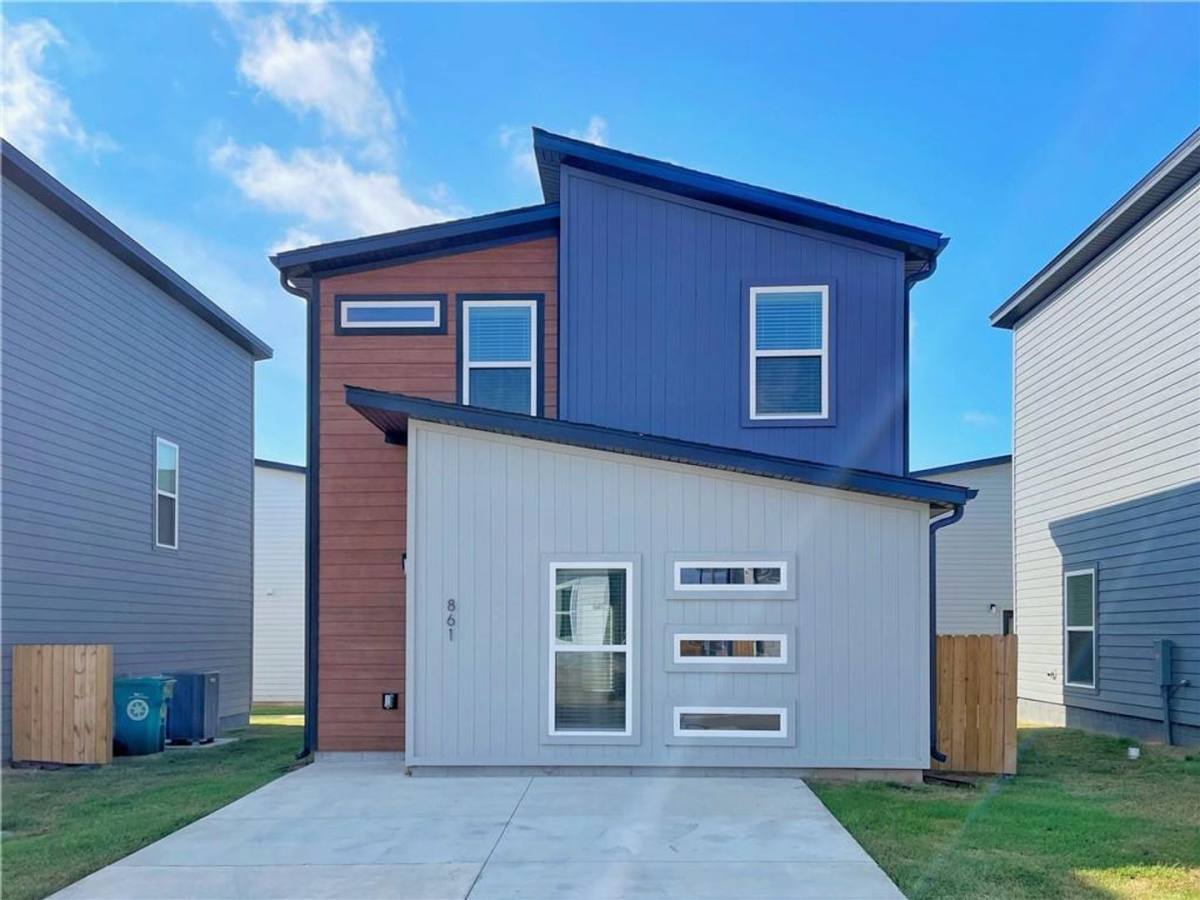 House for rent at 861 Boardwalk Ave, Bentonville, AR 72712