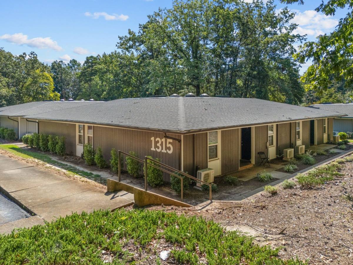 Apartment for rent at 1309 Kent Rd, Raleigh, NC 27606