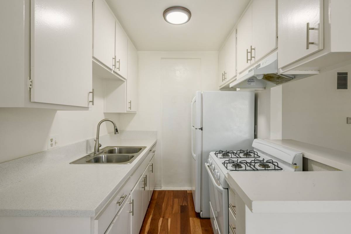 Apartment for rent at 1808 N Harvard Blvd, Los Angeles, CA 90027