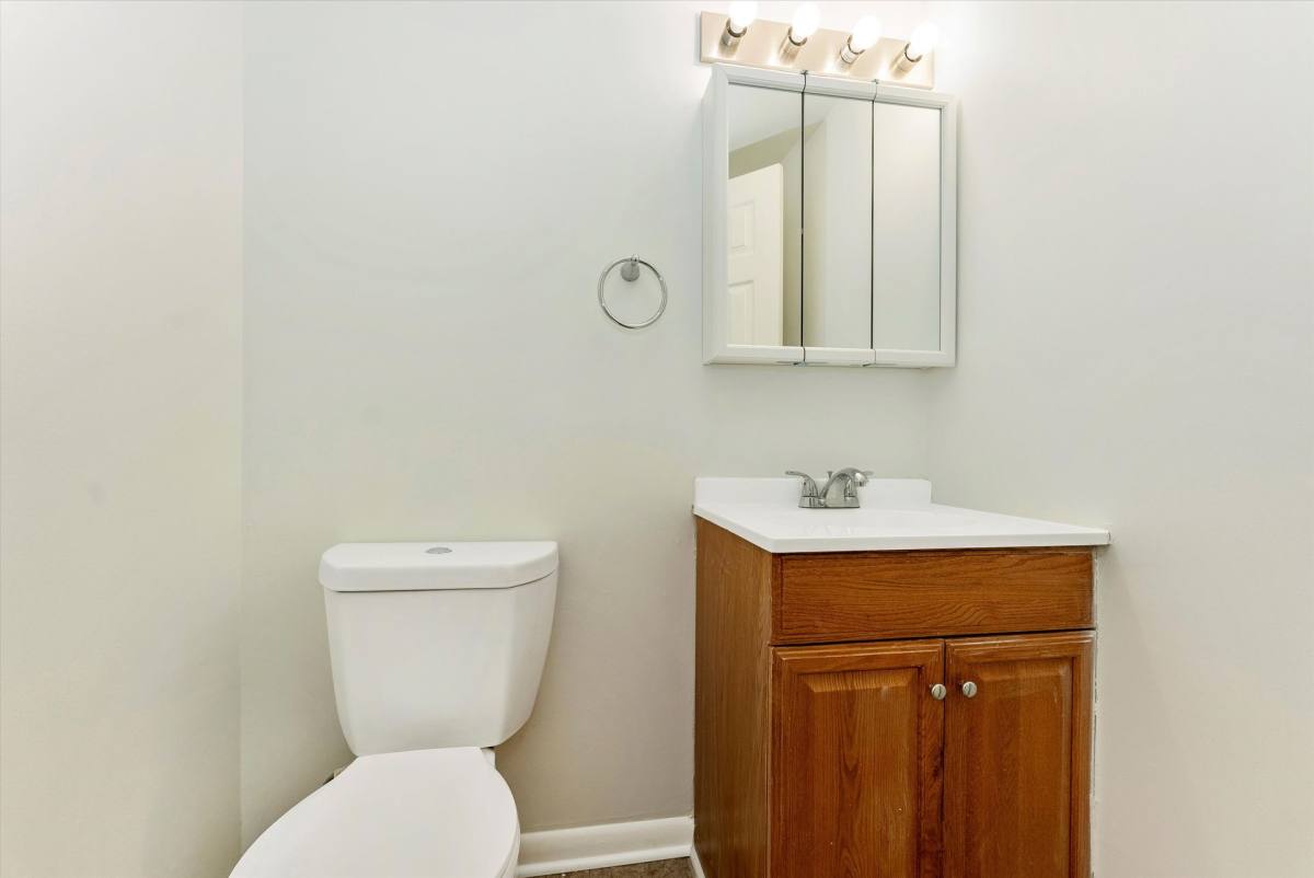 Apartment for rent at 55 Manor Dr, Hagerstown, MD 21740