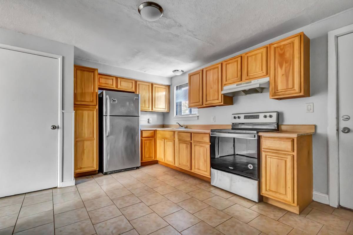 Apartment for rent at 365 Orchard St, New Haven, CT 06511