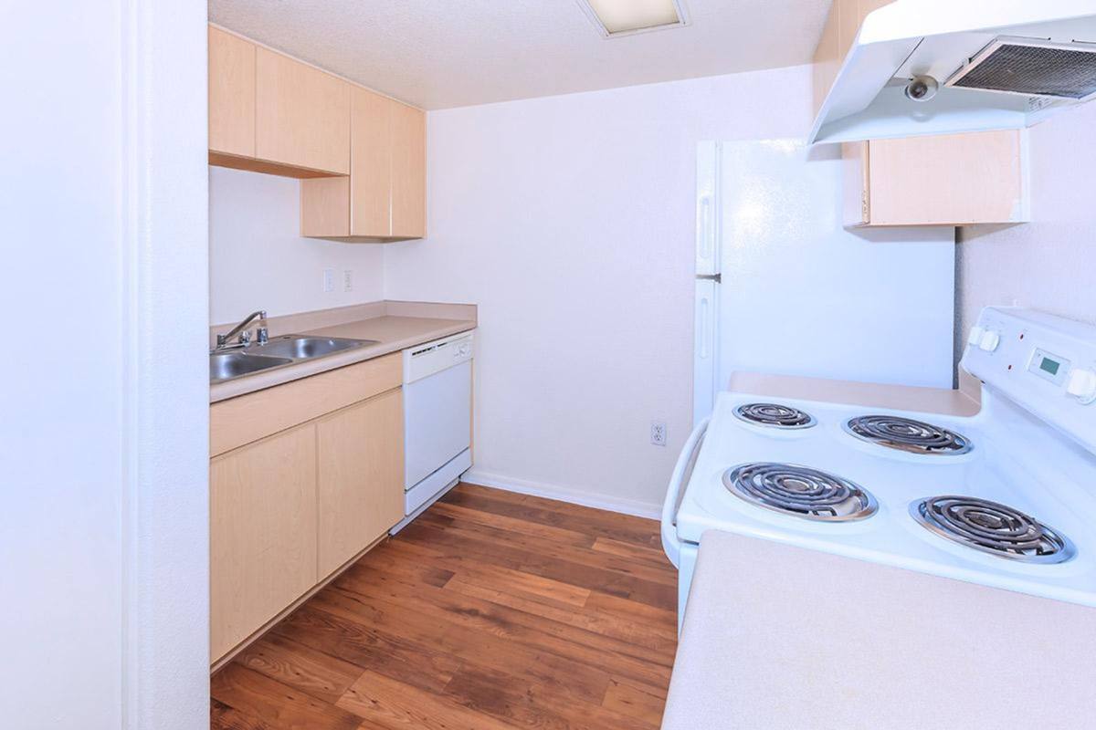 Apartment for rent at 6901 W McDowell Rd, Phoenix, AZ 85035
