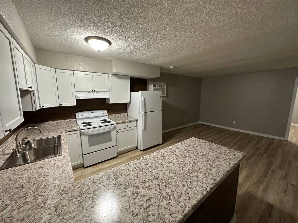 Apartment for rent at 322 S Washington St, Hudson, IA 50643