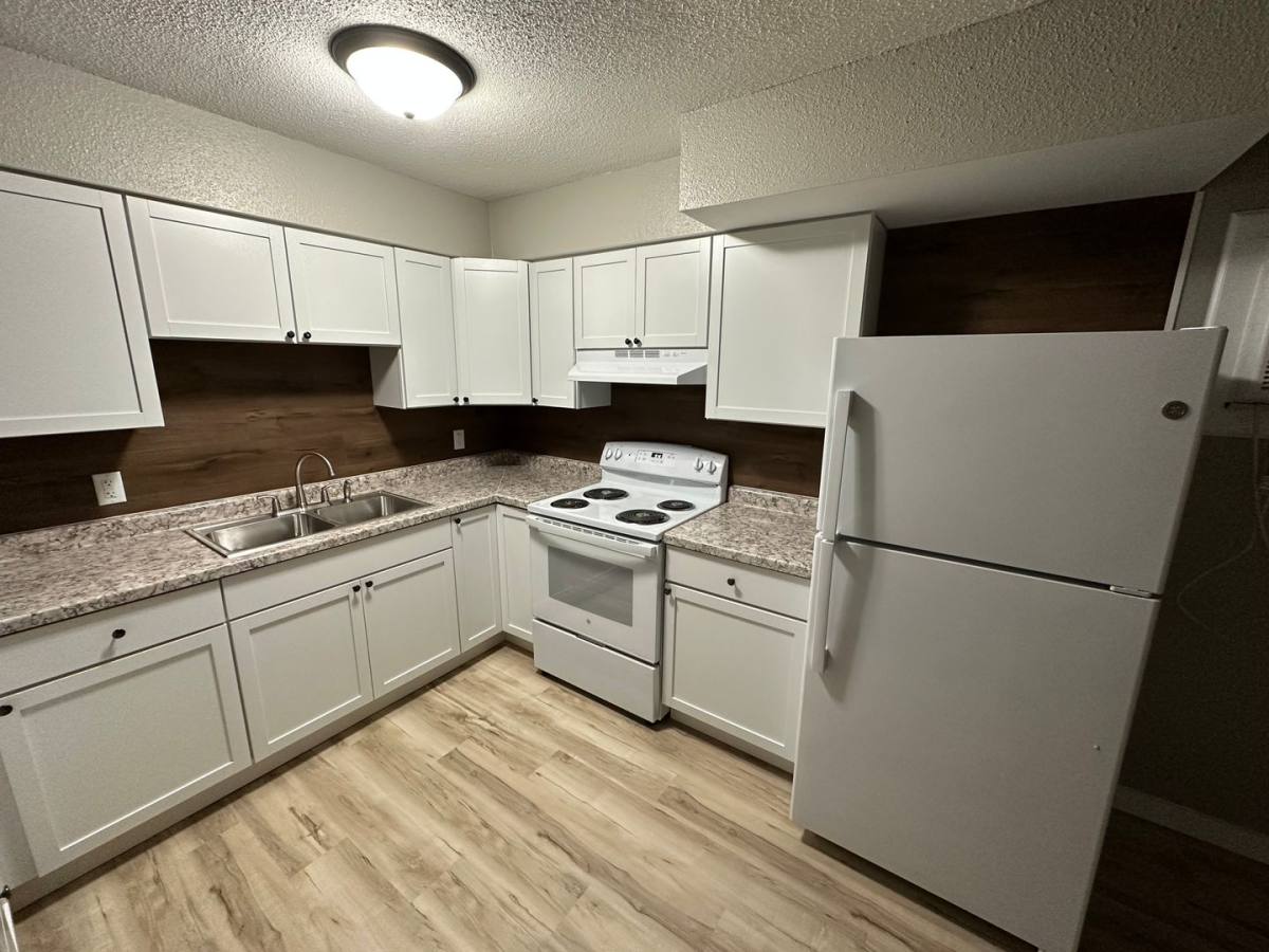 Apartment for rent at 322 S Washington St, Hudson, IA 50643