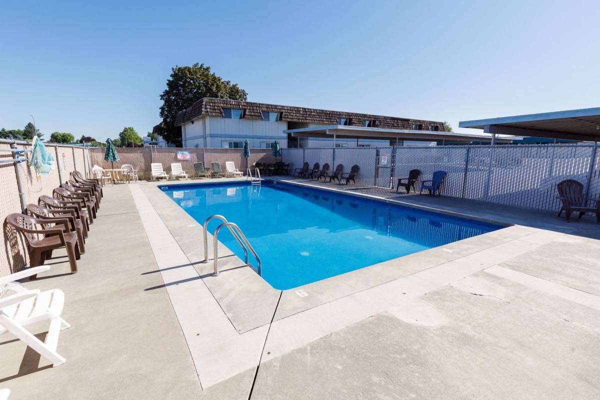 Apartment for rent at 2524 W Sylvester St, Pasco, WA 99301