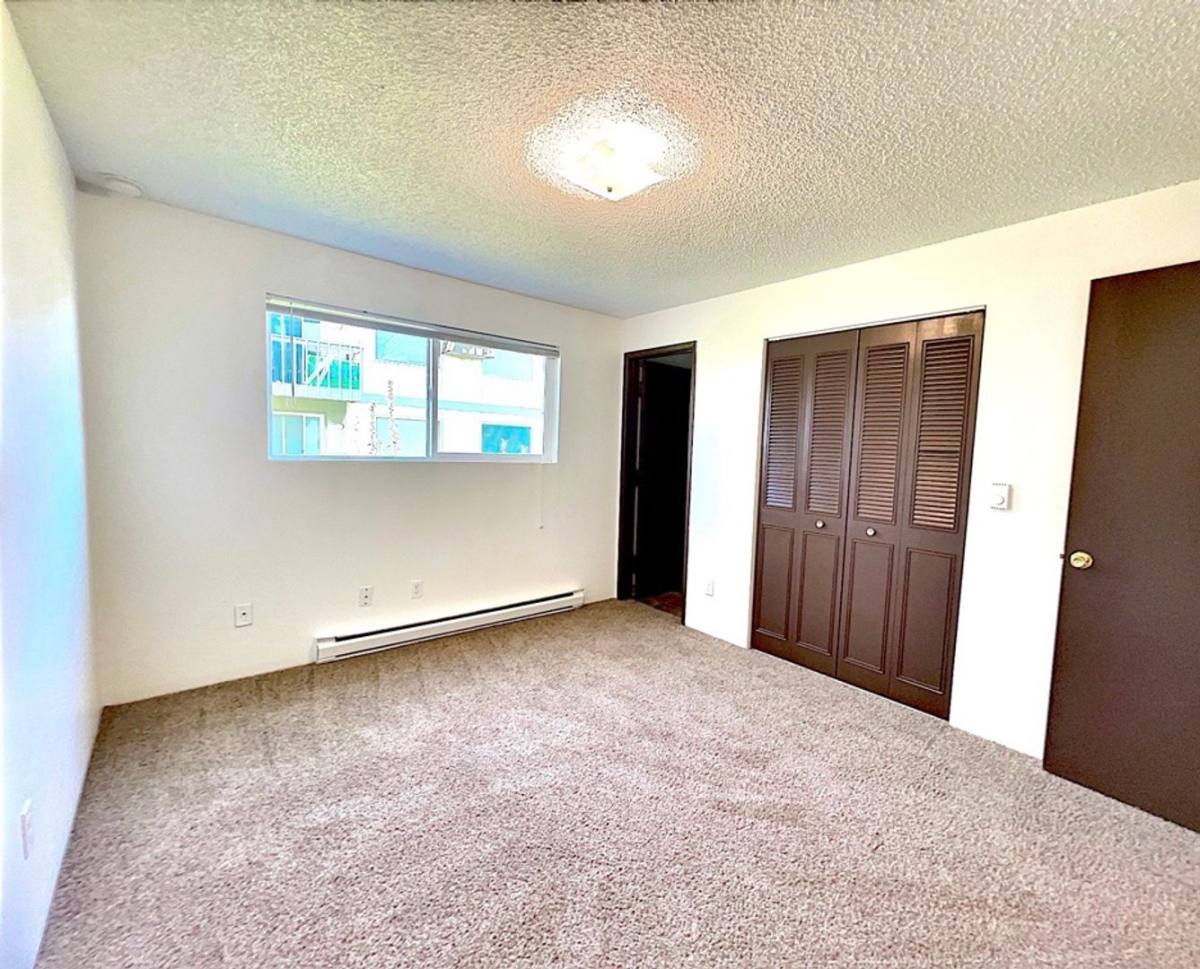 Apartment for rent at 2524 W Sylvester St, Pasco, WA 99301