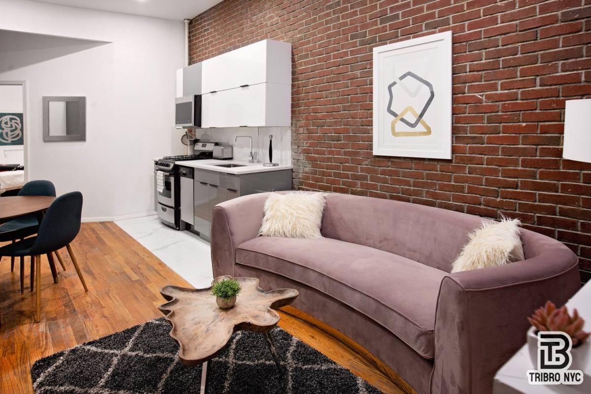 Apartment for rent at 160 E 107th St #2, New York, NY 10029