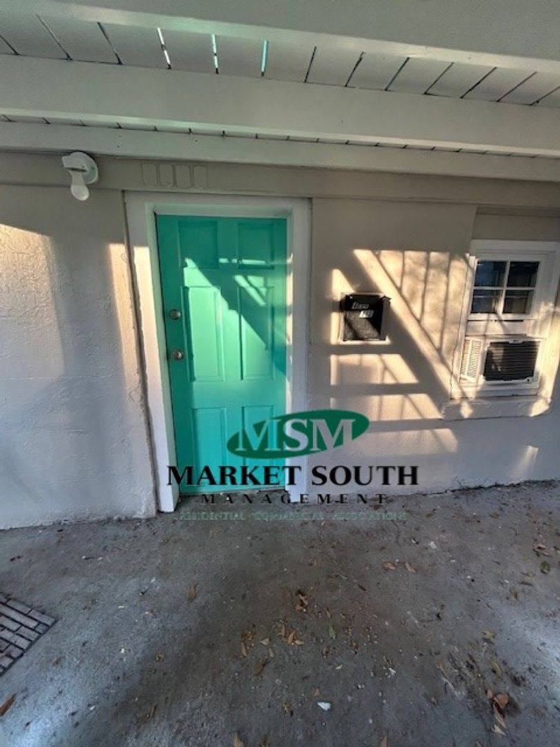 Apartment for rent at 404 E 31st St, Savannah, GA 31401