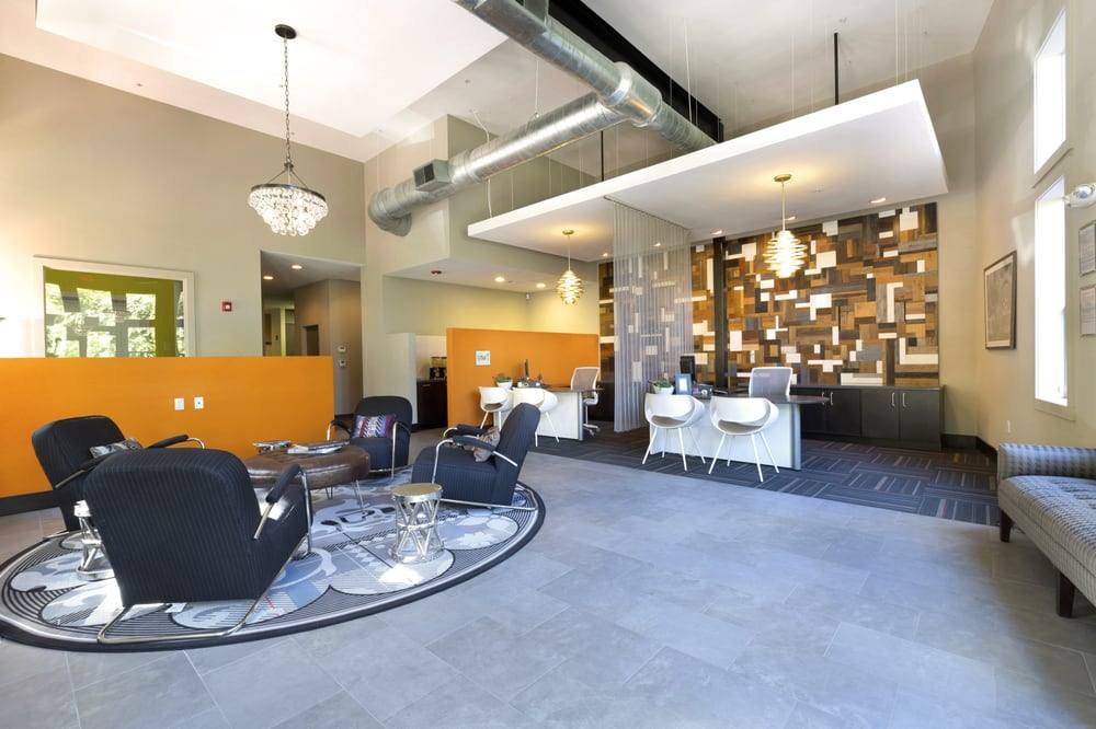 Apartment for rent at 305 W Ave, Austin, TX 78703