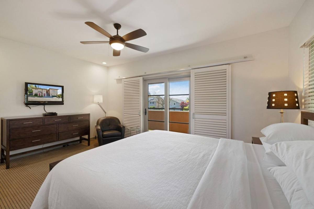 Apartment for rent at 1279 Woodhaven Lane, Lodi, CA 95242