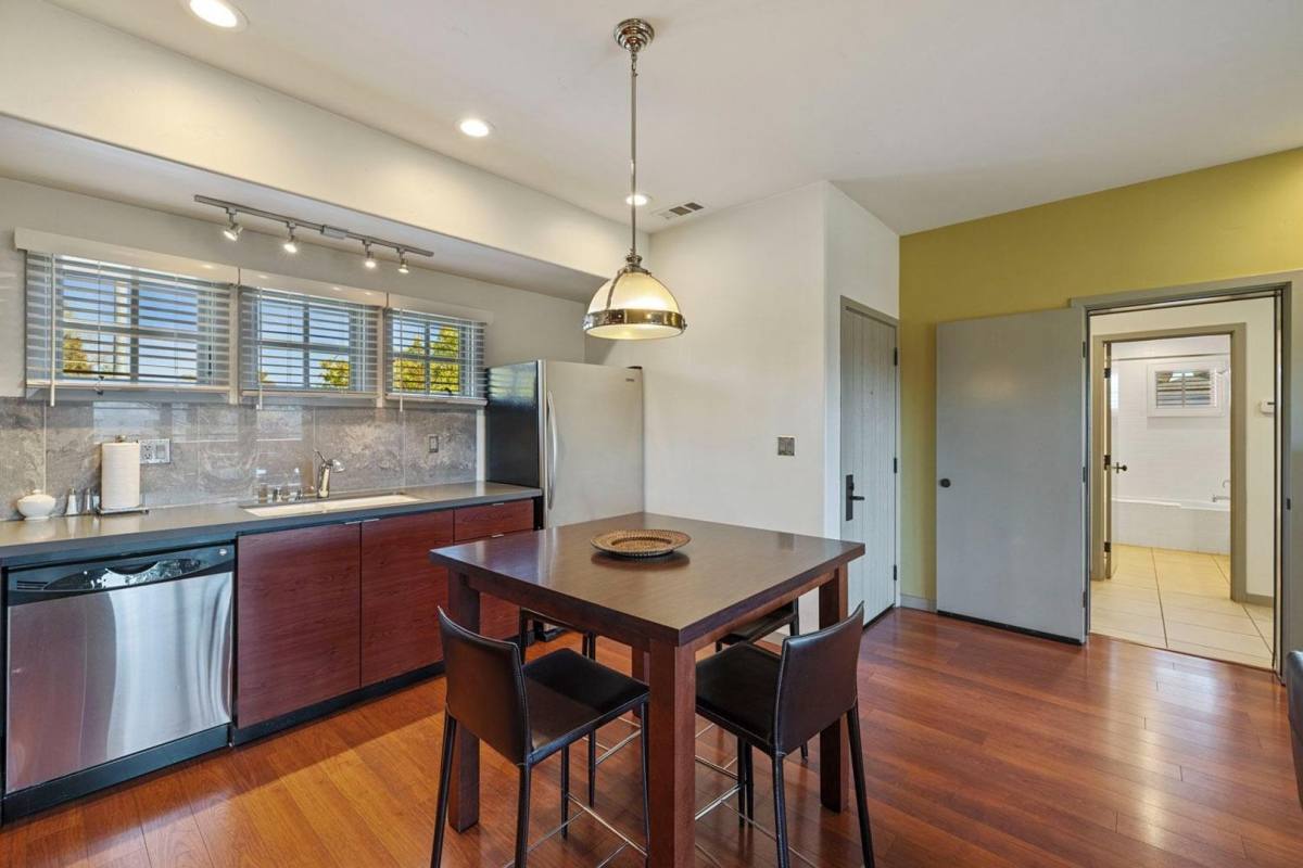 Apartment for rent at 1279 Woodhaven Lane, Lodi, CA 95242