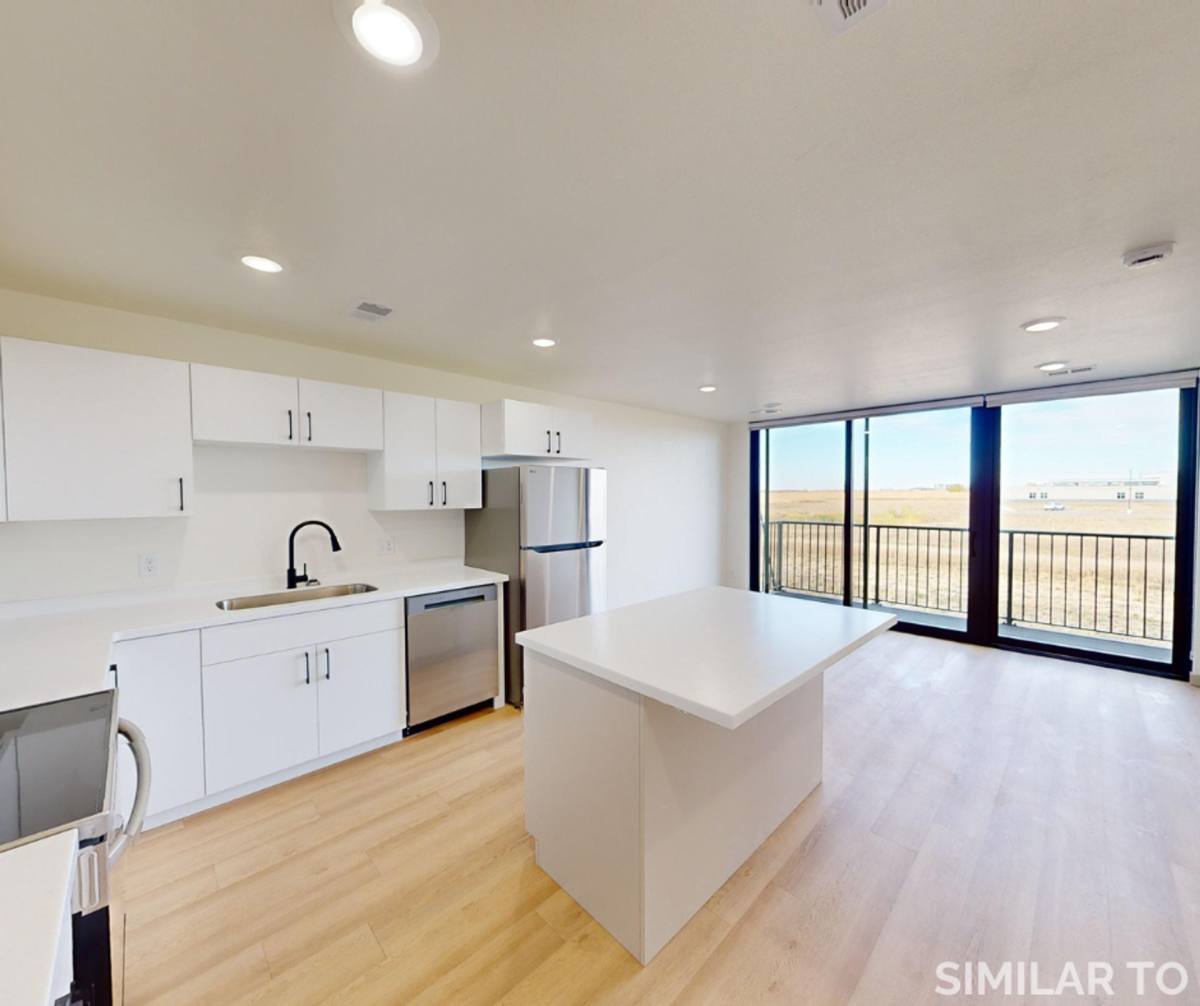 2401 E Country Club Ave, Brandon, SD 57005 - Apartment For Rent - Image 3