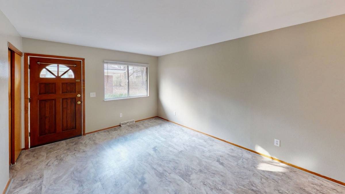 Apartment for rent at 5767 Steffens Ave, Toledo, OH 43623