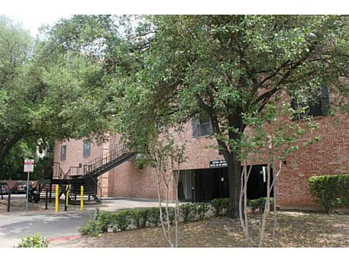 Apartment for rent at 2401 Leon St, Austin, TX 78705