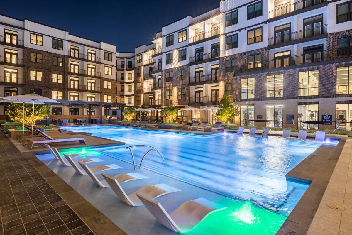 Apartment for rent at 3000 Summer St, Houston, TX 77007
